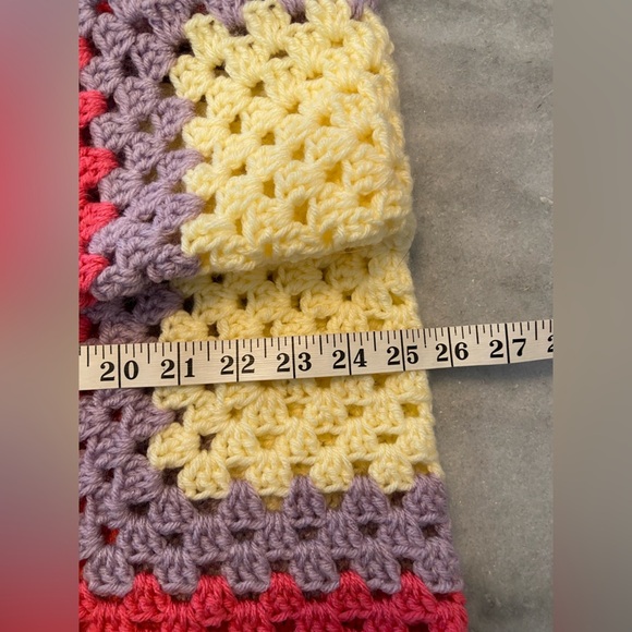 Handmade Crochet Granny Square One Size Cozy Cardigan Boho Chunky Knit Sweater - Picture 7 of 7